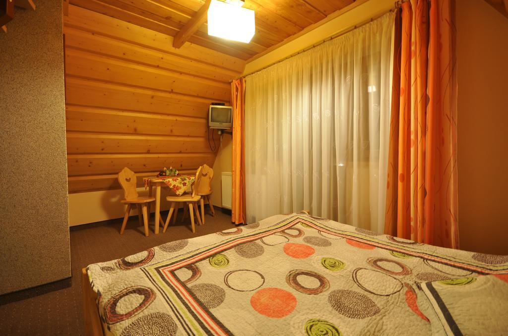 Willa Marysienka Bed & Breakfast Zakopane Rom bilde